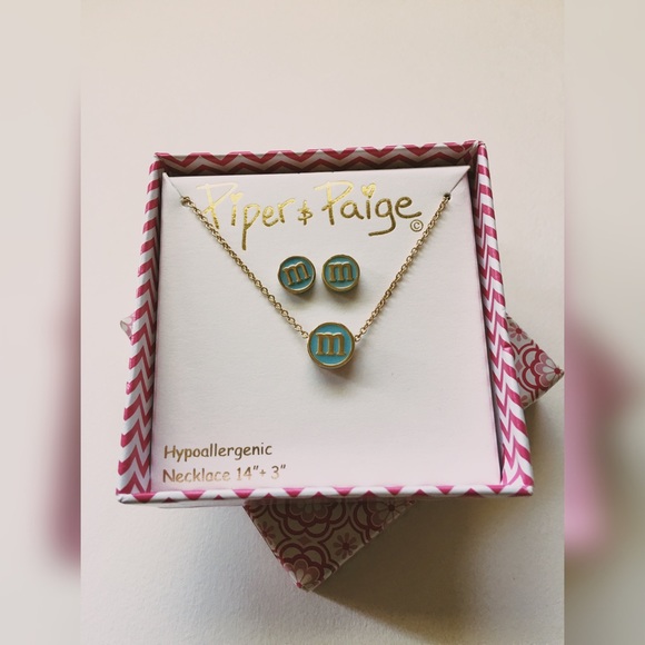 M monogram Jewelry Set - Picture 2 of 2