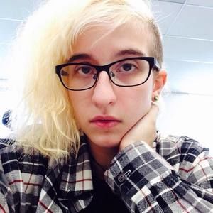 Meet your Posher, Clare