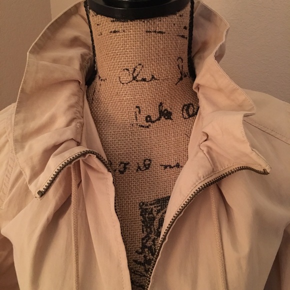 Khaki Jacket - Picture 2 of 4