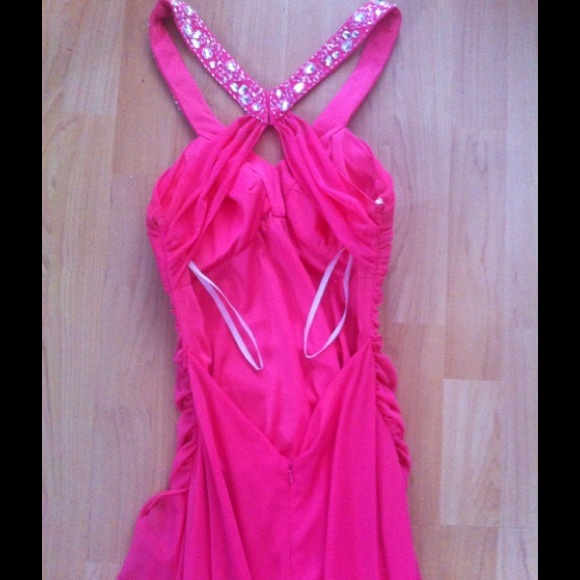 Women's Floor Length Formal Gown - Picture 3 of 4