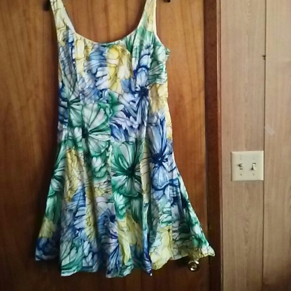 Pretty Sun Dresss with boning in bodice.