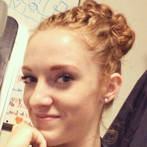 Meet your Posher, Nicole