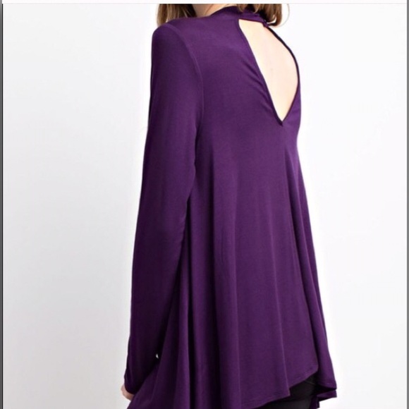 Eggplant choker style collar top! Love! LAST 1 - Picture 2 of 3