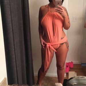 Statement monokini bathingsuit