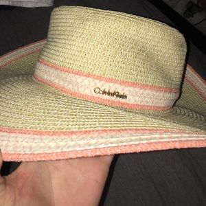 Calvin Klein hat