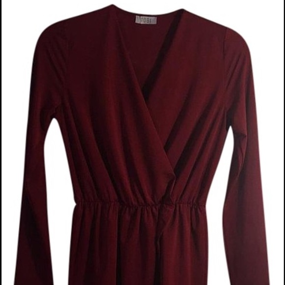 Tobi Red Long Sleeved Dress