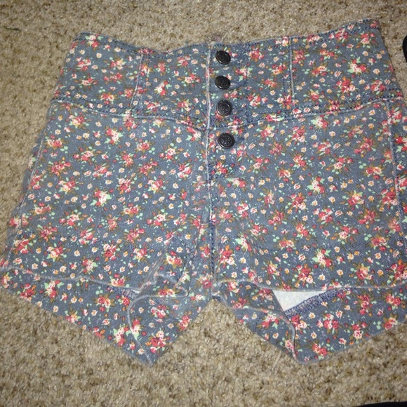 floral print high waisted shorts