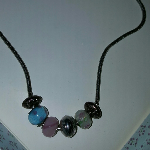 Necklace - Picture 2 of 3