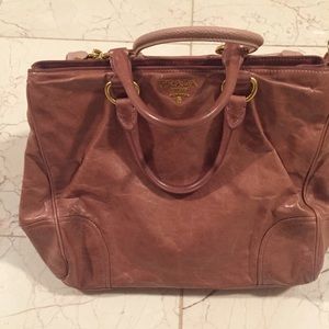 Very useful parada leather bag
