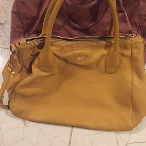 Parada yellow shoulder bag