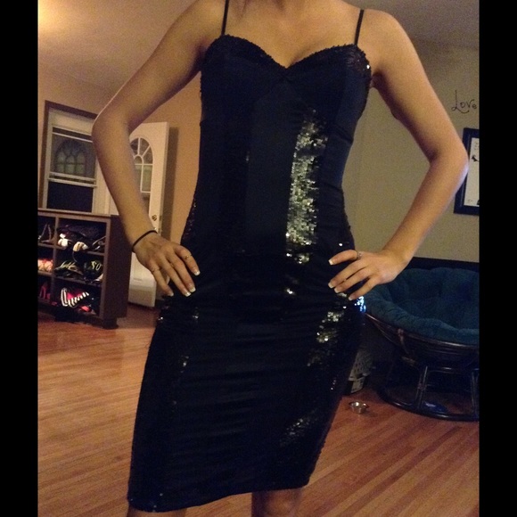 Bebe dress