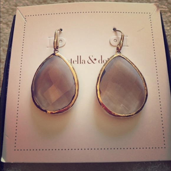 Stella and Dot Serenity Stone Earrings no box