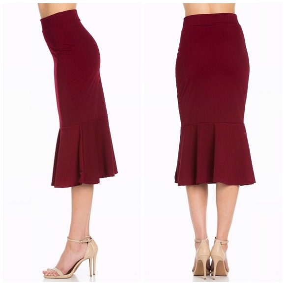 Dresses & Skirts - Burgundy tulip midi skirt! LAST CHANCE