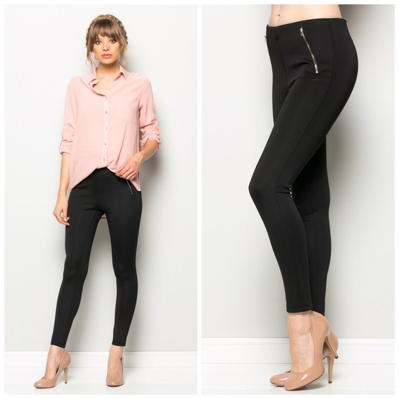 Pants - Black zipper detail mid rise skinny pants! LAST!