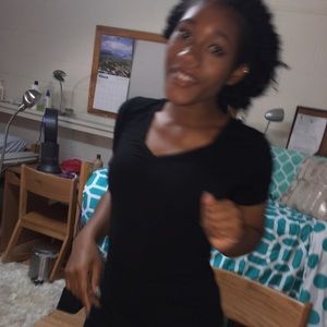 Meet your Posher, Hilda