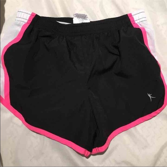 Kids 7-8 athletic shorts!