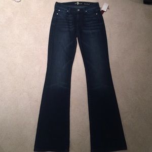 Quick Sale❤️7 For All Mankind Boot Cut Jeans