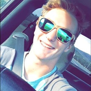 Meet your Posher, Kyle