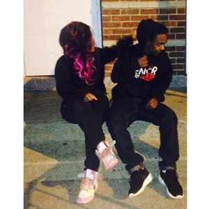 Meet your Posher, Carlos