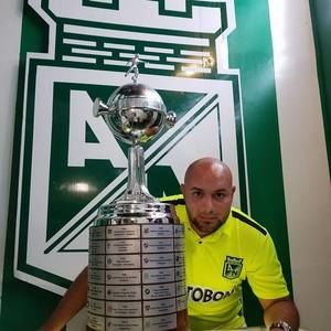 Meet your Posher, Juan