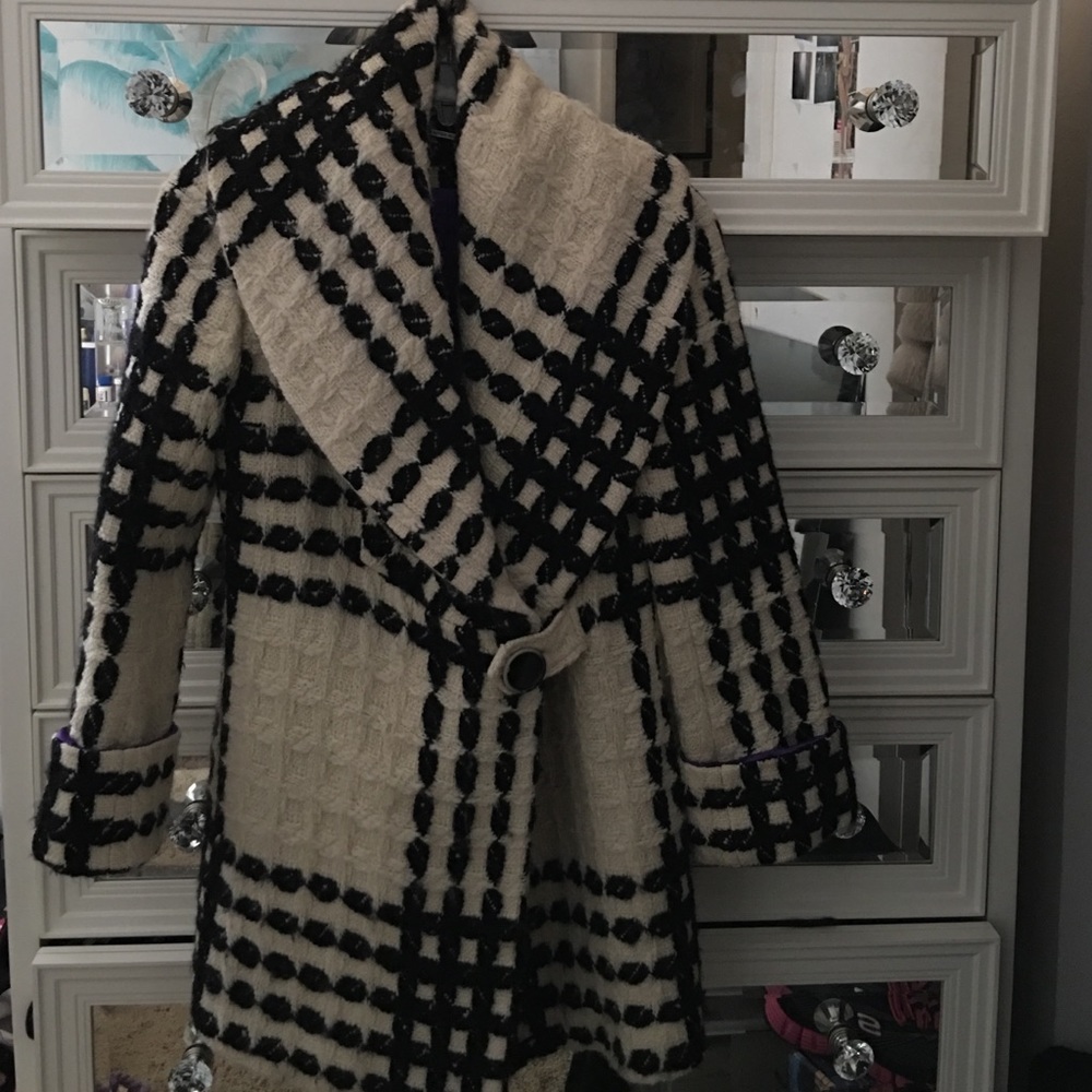 Authentic Matthew Williamson coat