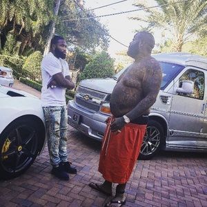 Meet your Posher, Samad