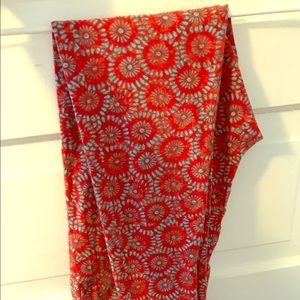 LuLaRoe Leggings- flower design