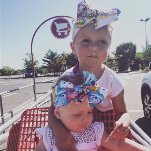 Meet your Posher, Krista - Picture 4 of 4