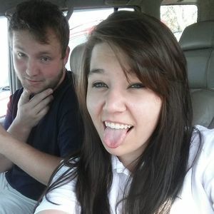 Meet your Posher, Shara