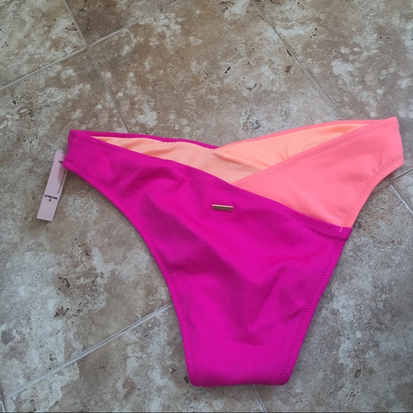 VS bottoms