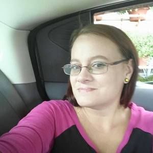 Meet your Posher, Crystal