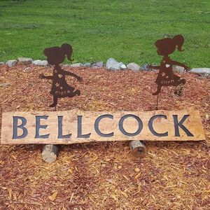 Meet your Posher, Annette