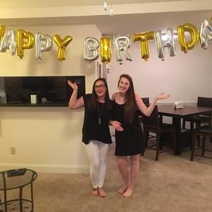 Meet your Posher, Holly