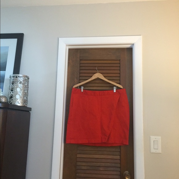 🌟5/$25⭐️ Old Navy Red/Orange size 18 skirt - Picture 2 of 3