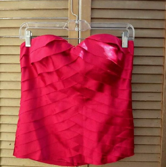 Bebe HOT top!!! - Picture 2 of 4