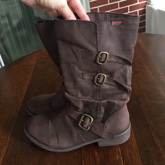 Sz 8 brown Rocket Dog boots.
