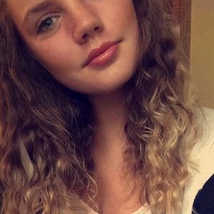 Meet your Posher, Kyra