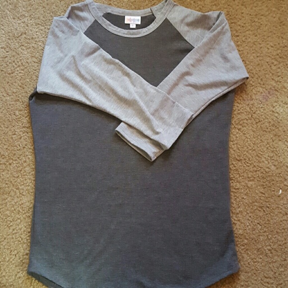 Lularoe Randy Tee