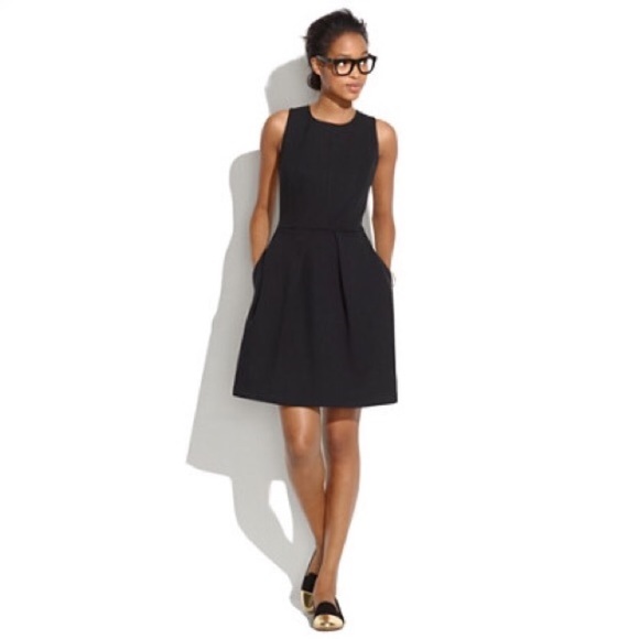 Madewell box pleat scuba dress