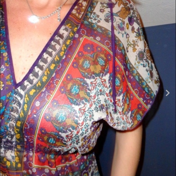 Passport Low Cut Short Sleeve Anthropologie Top! S
