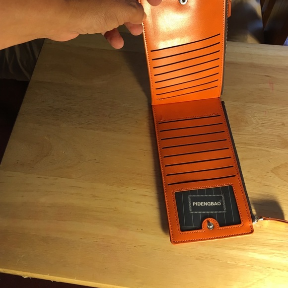 Wallet - Picture 2 of 3