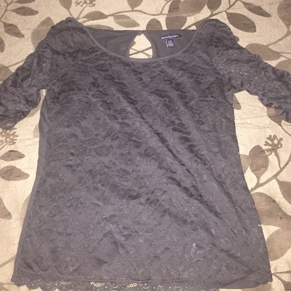 Charcoal lace 3/4 sleeve top