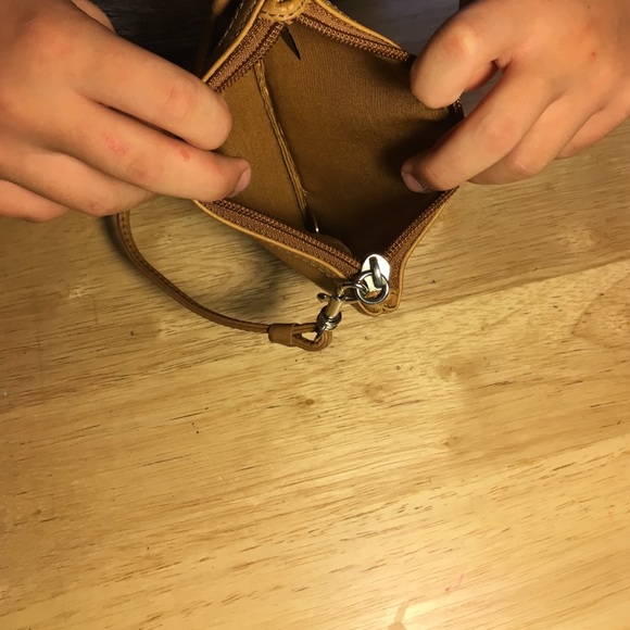FOSSIL WRISTLET - Picture 3 of 3