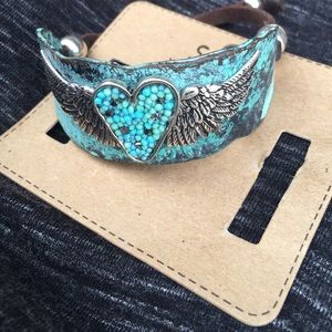 Leather bracelet by Davinci