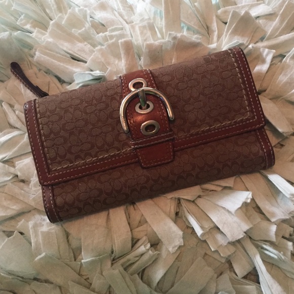 Coach wallet