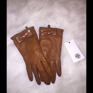 Tory Burch Gloves