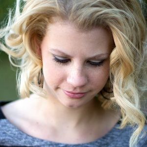 Meet your Posher, Mackenzie