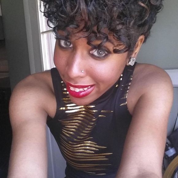 Meet your Posher, Missy