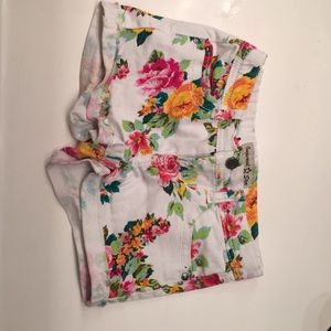 Multi color Flowery short