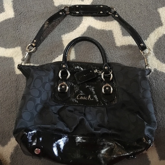 Authentic Coach black purse